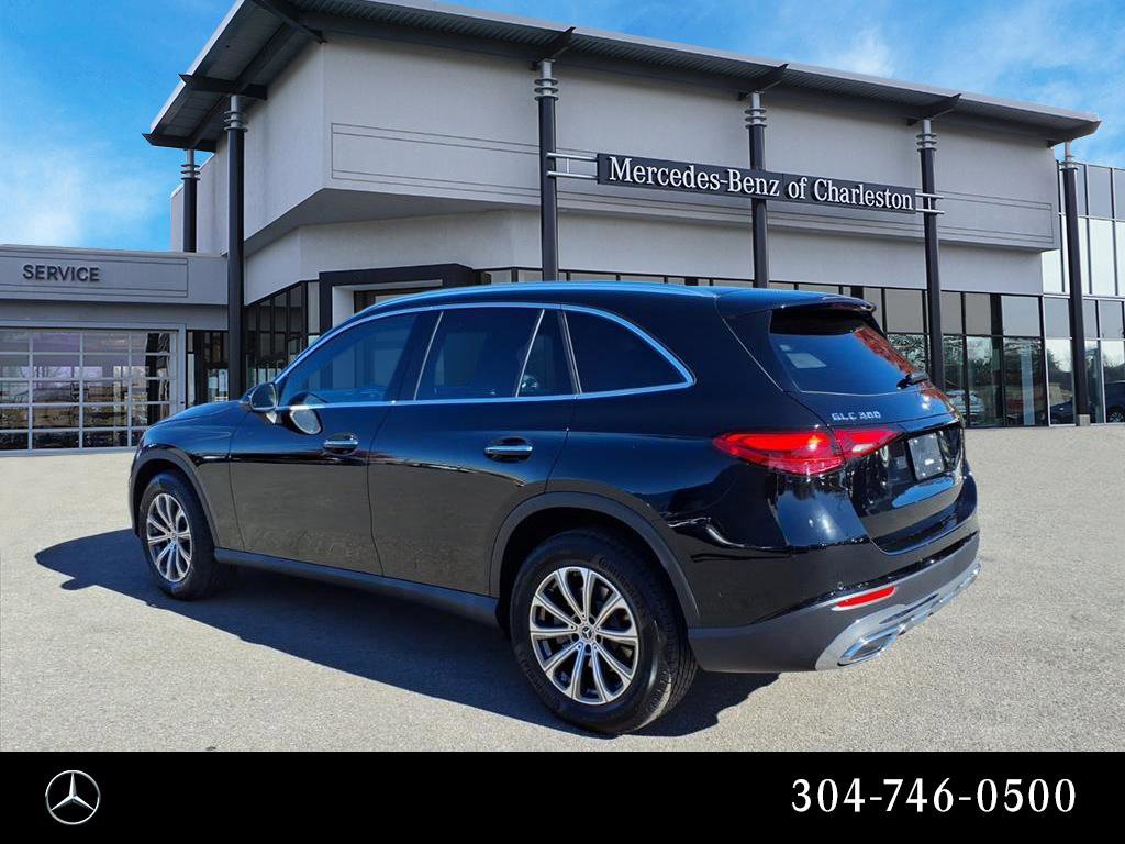 Used 2026 Mercedes-Benz GLC 300 4MATIC image 5