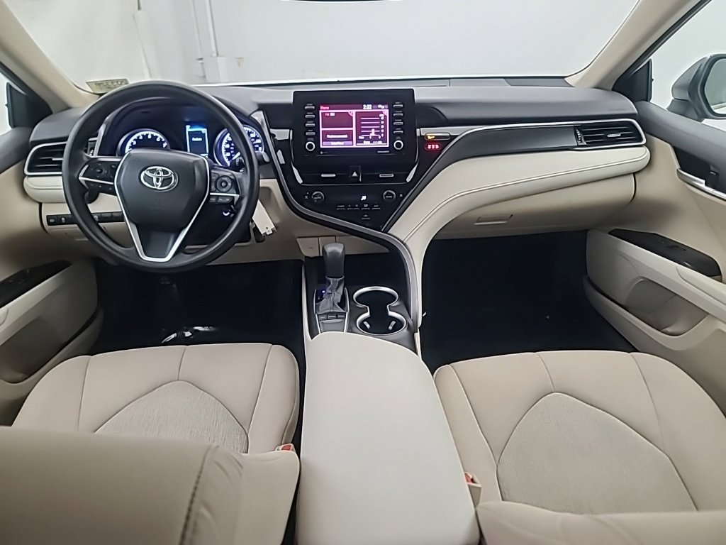 Used 2024 Toyota Camry LE FWD image 21