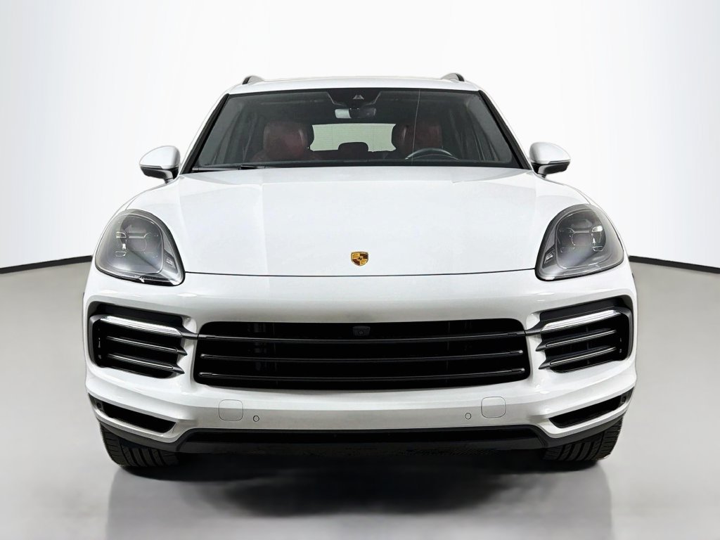Used 2023 Porsche Cayenne Platinum Edition AWD/4WD image 2