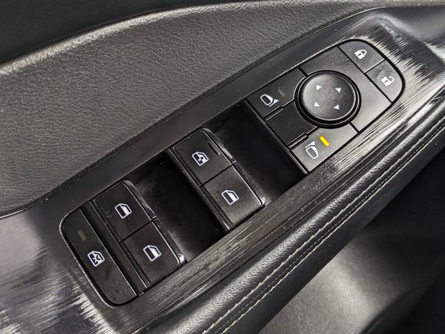 Used 2025 Nissan Rogue SV image 26