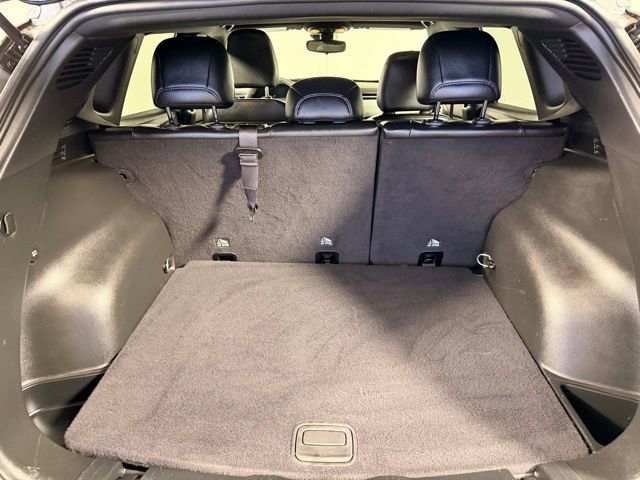 Used 2023 Jeep Compass Latitude image 11