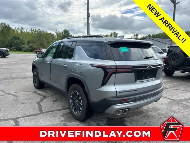 Used 2026 Chevrolet Traverse Z71 AWD/4WD image 11