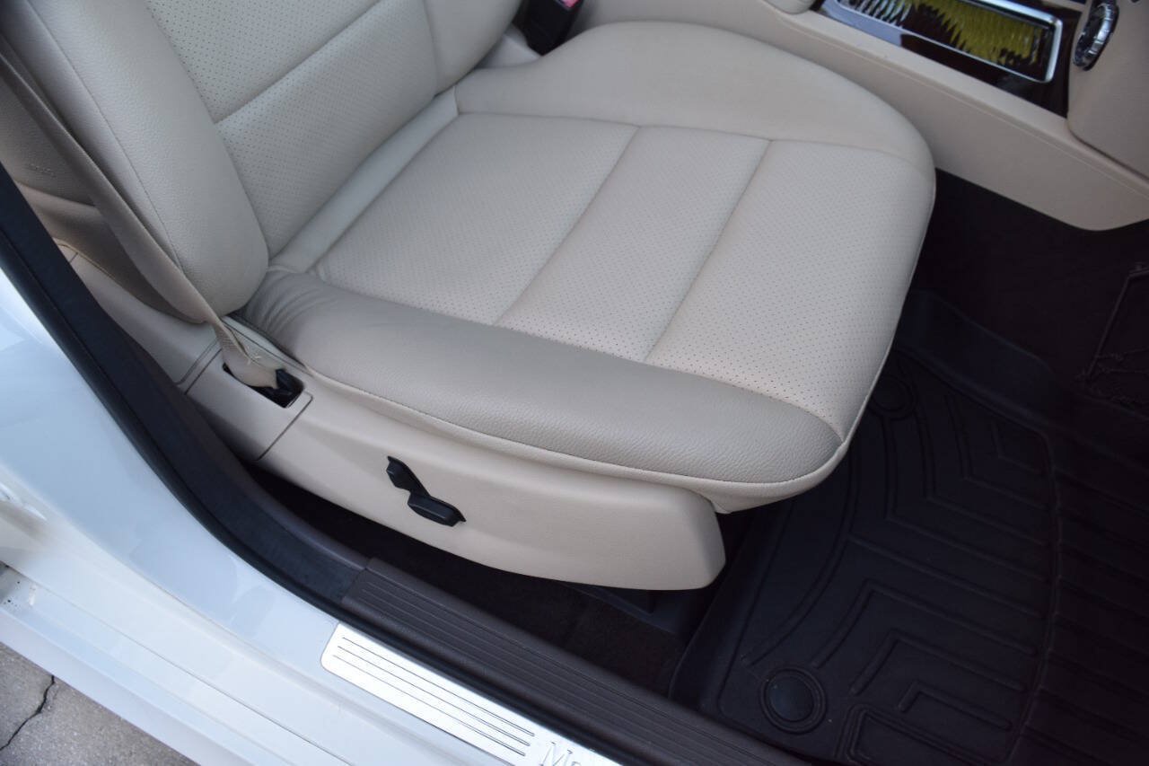 Used 2013 Mercedes-Benz GLK 250 BlueTEC 4MATIC image 49