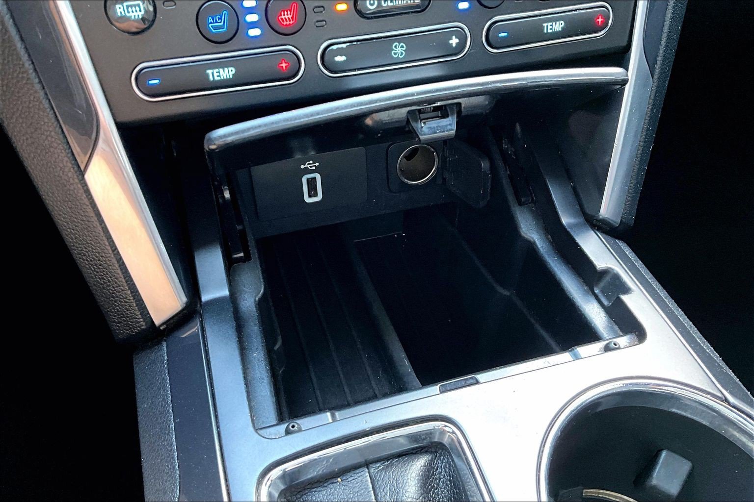 Used 2019 Ford Explorer Sport w/ Equipment Group 401A AWD/4WD image 25