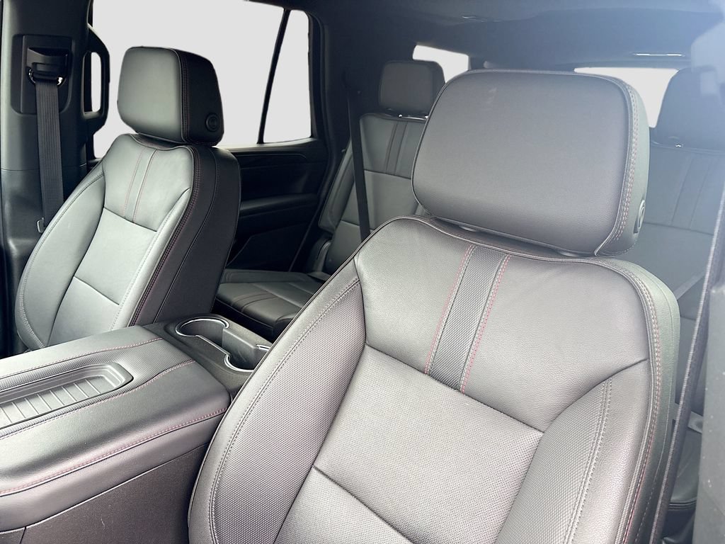 Used 2023 Chevrolet Tahoe RST AWD/4WD image 21