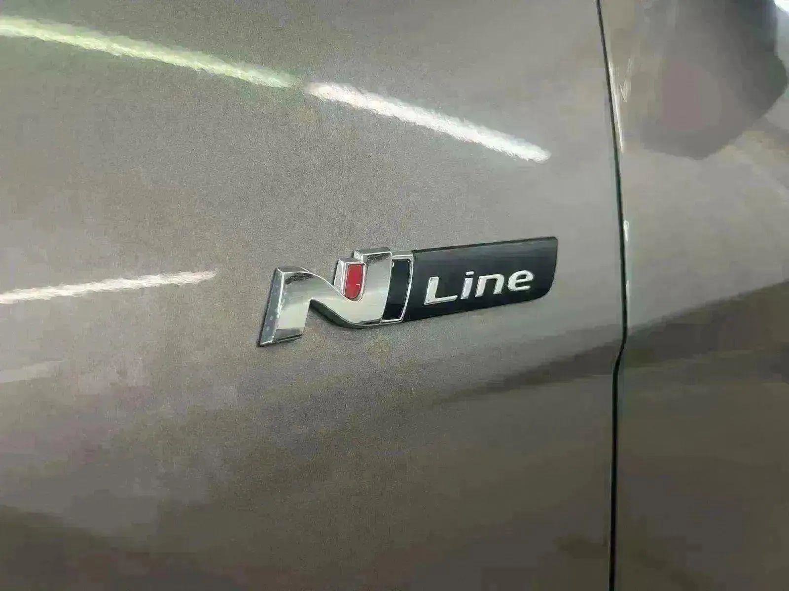 Used 2023 Hyundai Elantra N Line image 13