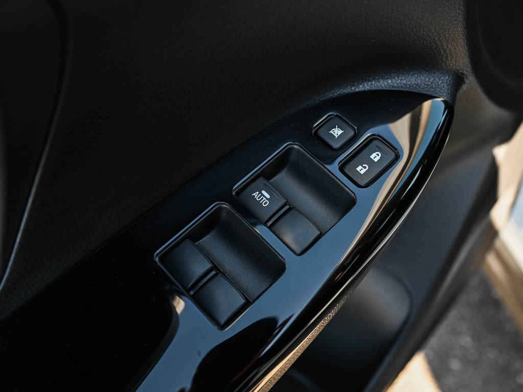 New 2026 Mitsubishi Eclipse Cross LE image 16