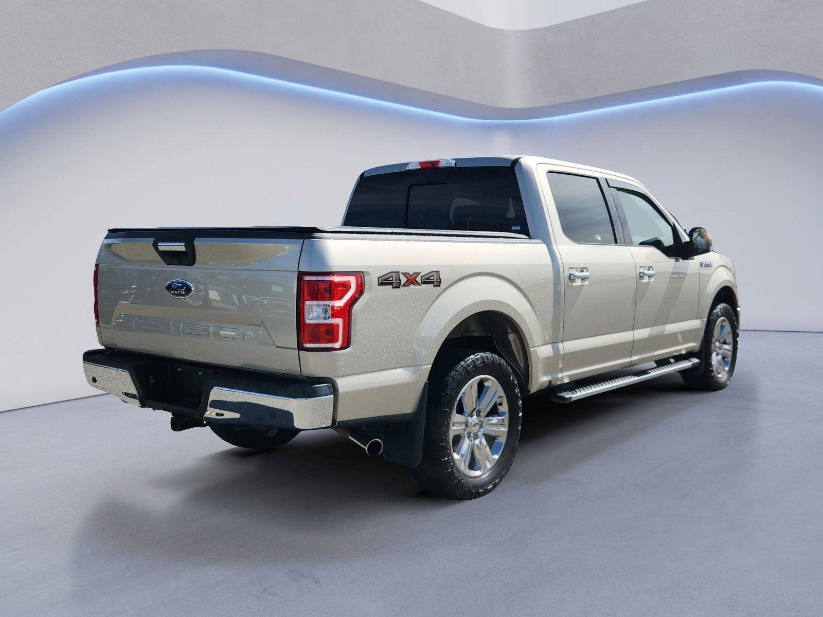 Used 2018 Ford F150 XLT w/ Equipment Group 302A Luxury image 3