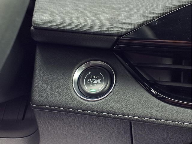 Certified 2025 Buick Enclave Sport Touring image 9