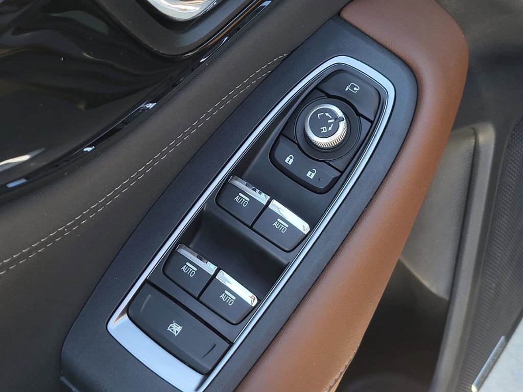 Used 2020 Subaru Outback Touring w/ Popular Package #2 image 20