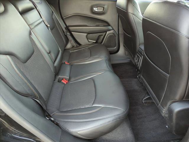 Used 2018 Jeep Compass Latitude w/ Popular Equipment Group image 19