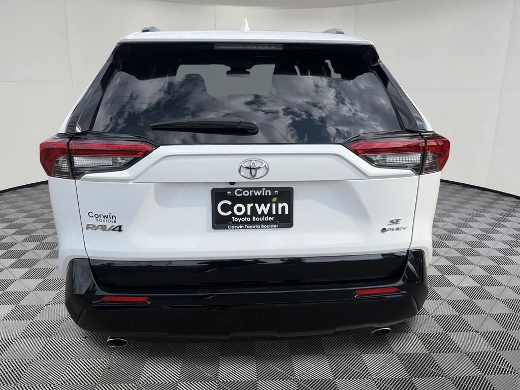 Used 2025 Toyota RAV4 SE AWD/4WD image 8