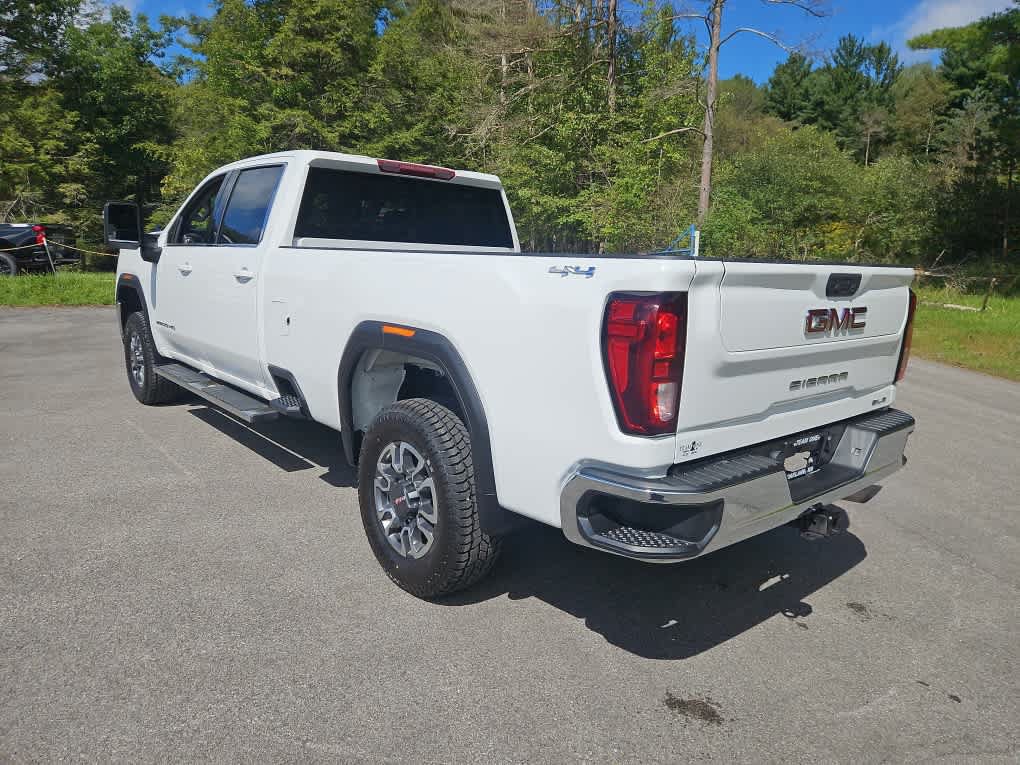 Used 2023 GMC Sierra 2500 SLE w/ Remote Start Package AWD/4WD image 3