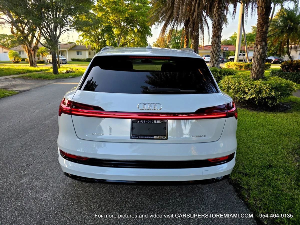 Used 2021 Audi e-tron Premium w/ Convenience Plus Package image 15
