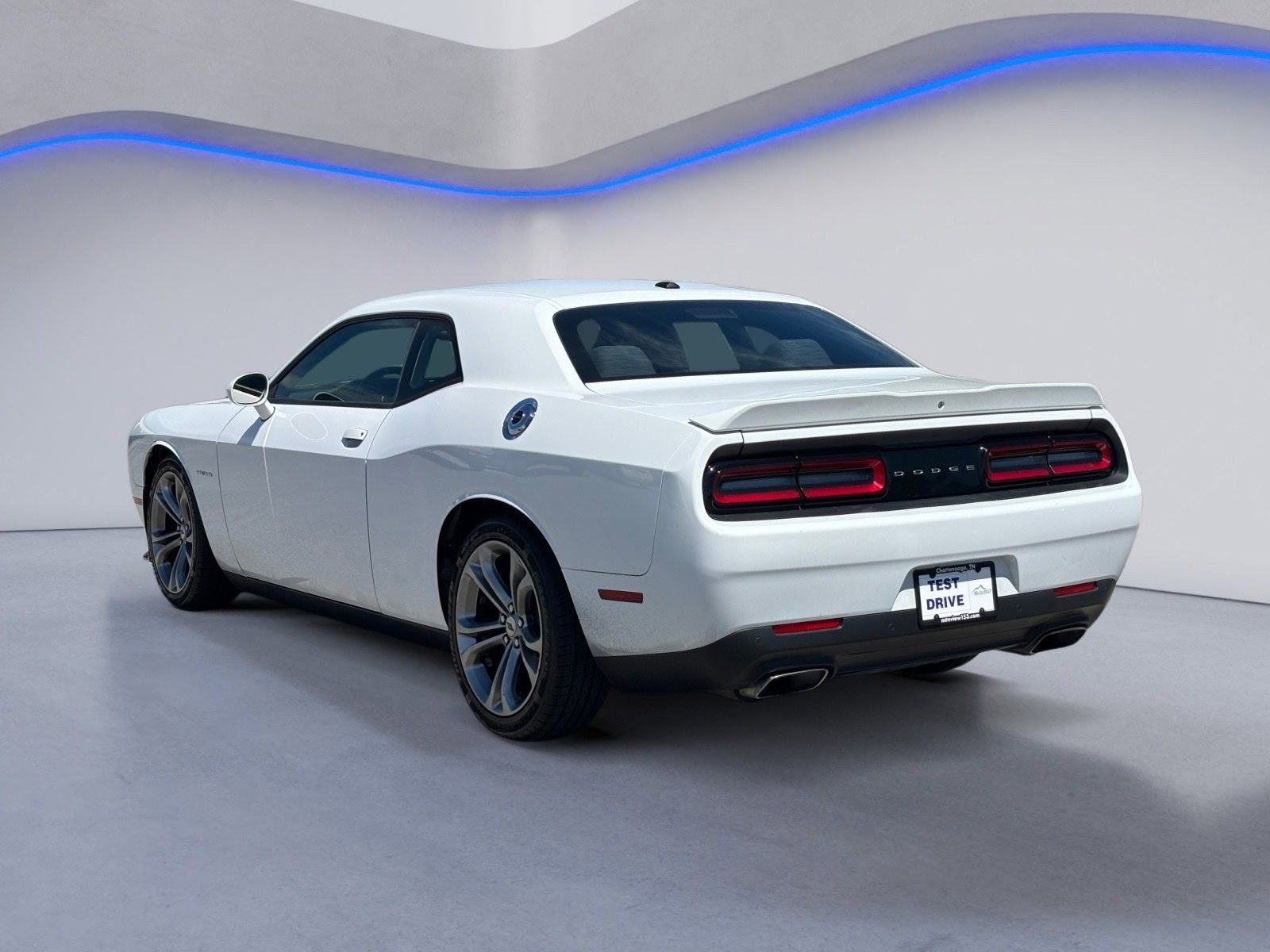 Used 2020 Dodge Challenger R/T RWD image 3