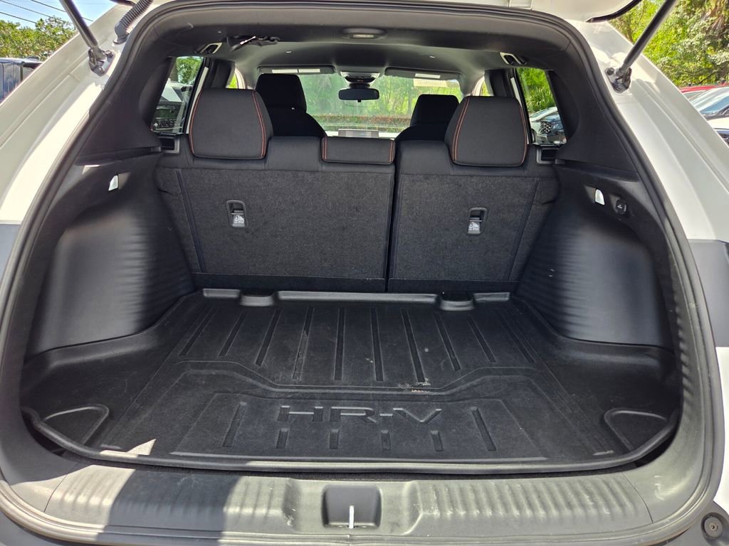 Certified 2024 Honda HR-V Sport image 13