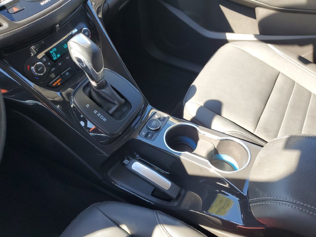 Used 2015 Ford Escape Titanium AWD/4WD image 28
