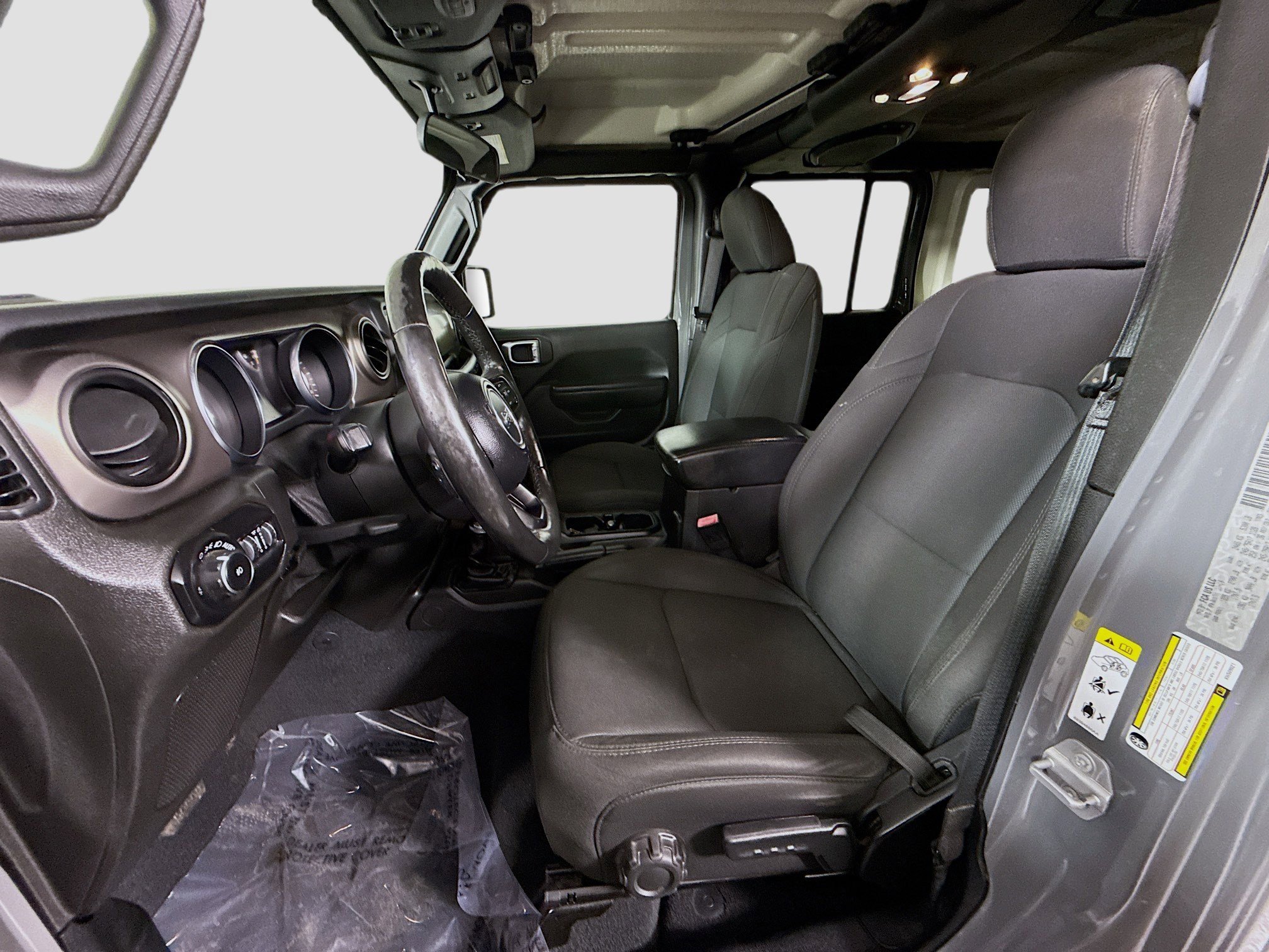 Used 2019 Jeep Wrangler Unlimited Sport S image 22