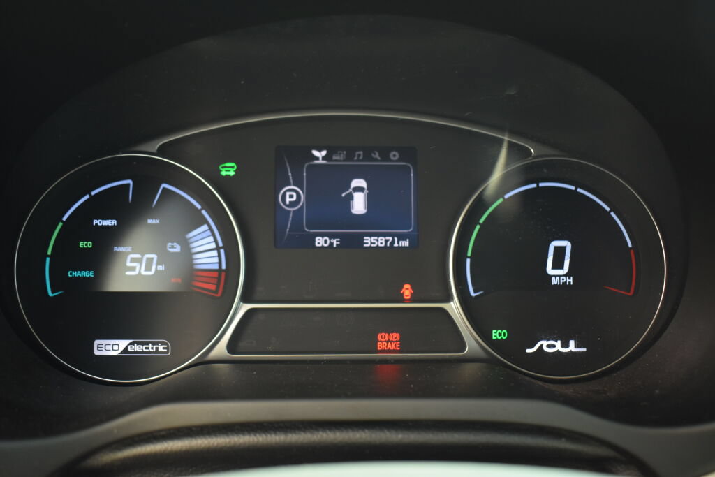 Used 2017 Kia Soul EV FWD image 10