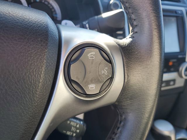 Used 2014 Toyota Camry SE w/ Moonroof Package image 23