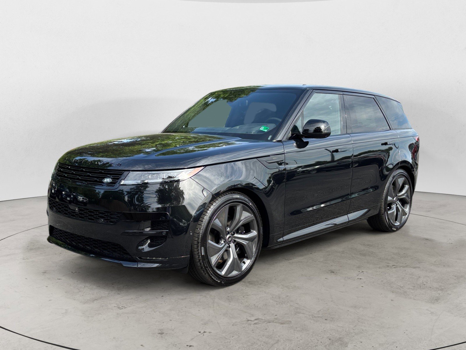 New 2025 Land Rover Range Rover Sport Dynamic SE