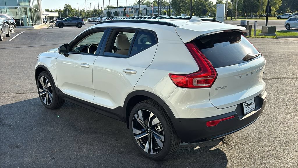 New 2026 Volvo XC40 B5 Ultra w/ Protection Package Premier AWD/4WD image 4