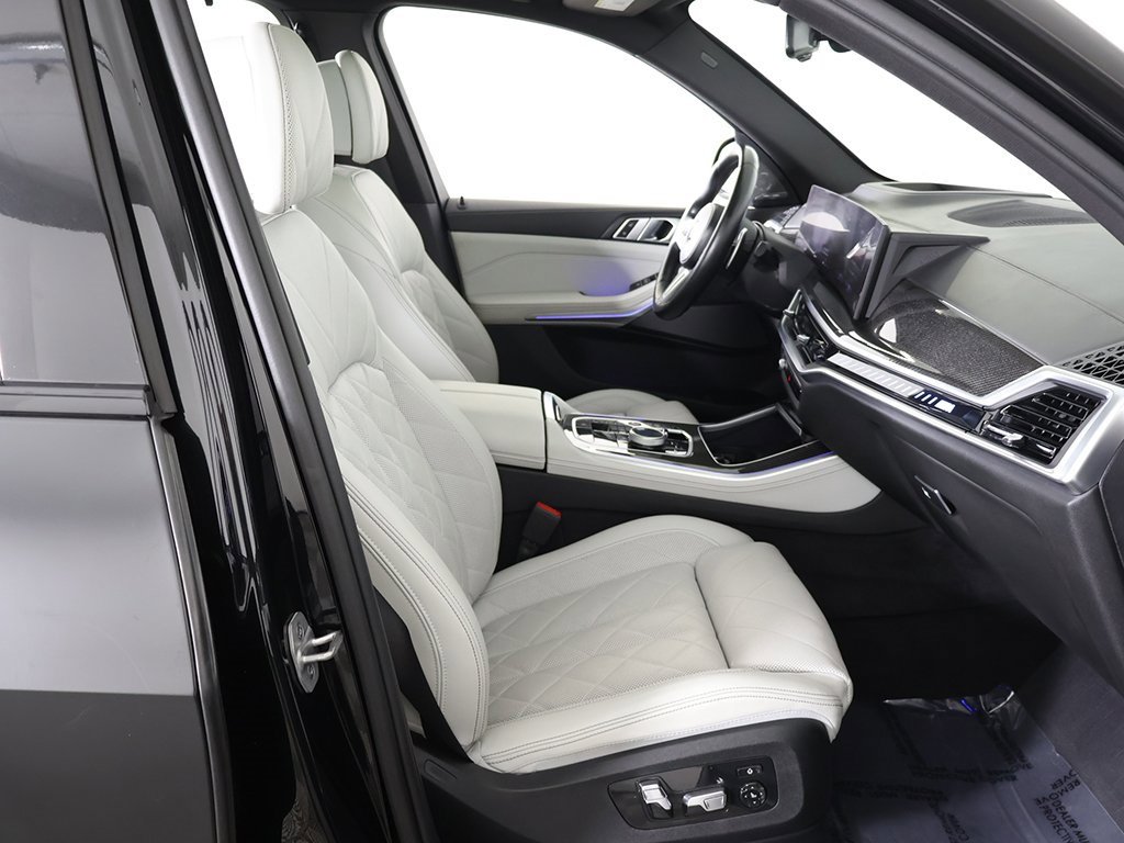 Used 2024 BMW X5 M60i image 38