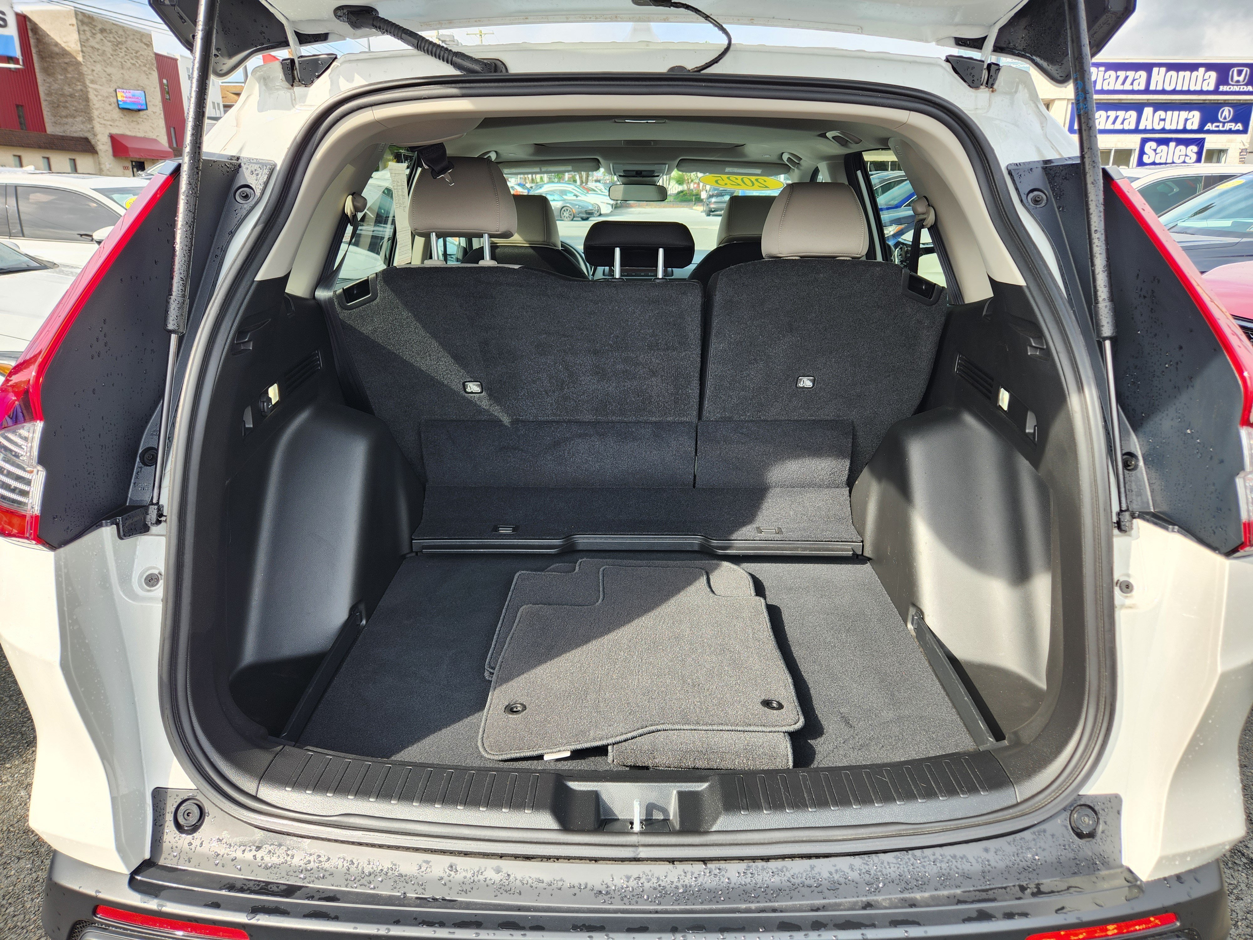 Certified 2025 Honda CR-V EX image 8