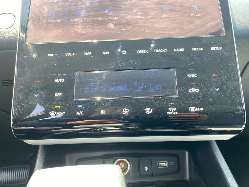 Used 2024 Hyundai Santa Cruz SEL w/ Activity Package FWD image 25