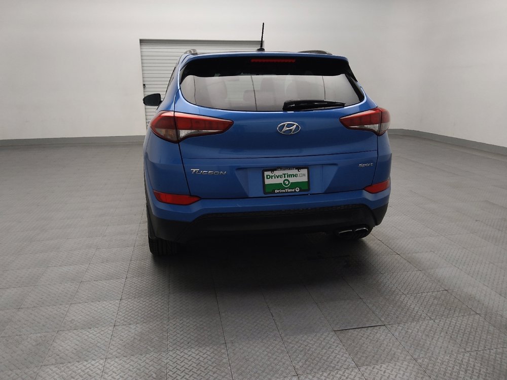 Used 2017 Hyundai Tucson Night w/ Cargo Package FWD image 6