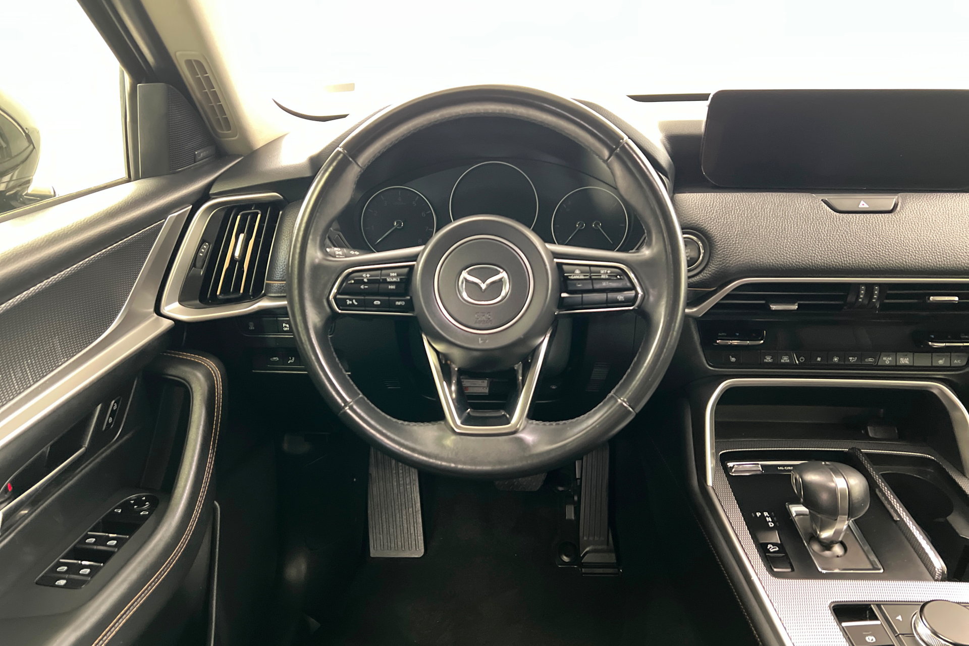 Used 2024 MAZDA CX-90 3.3 Turbo w/ Premium Package AWD/4WD image 12