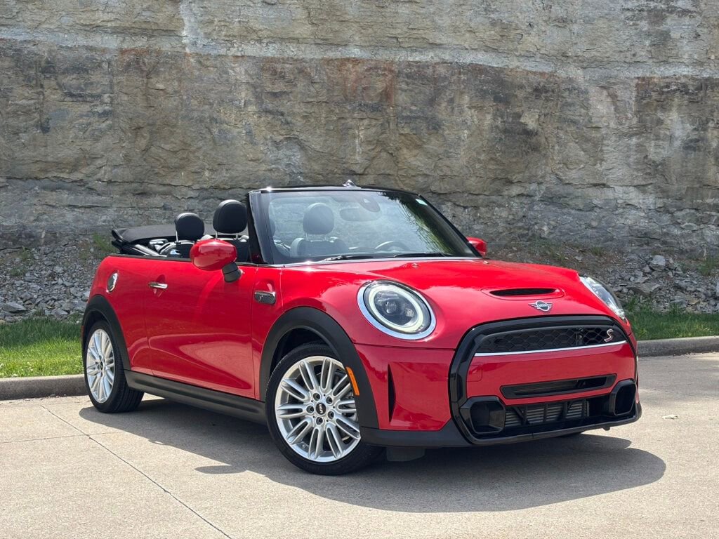 Used 2024 MINI Cooper S FWD image 4