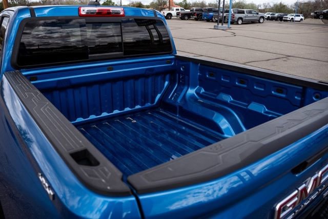 Used 2024 GMC Canyon Elevation w/ Convenience Package image 9