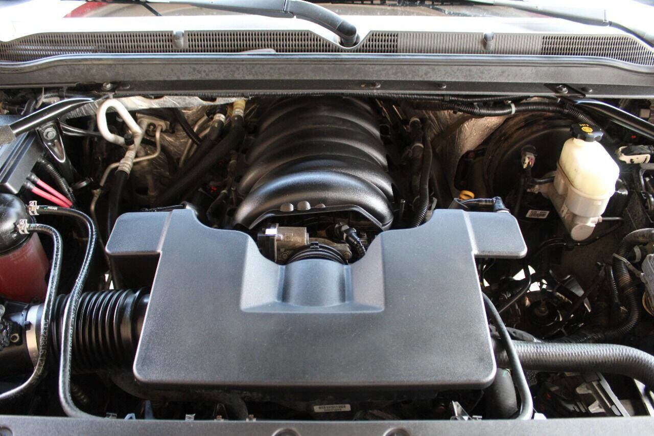 Used 2016 GMC Yukon XL Denali w/ Open Road Package image 8