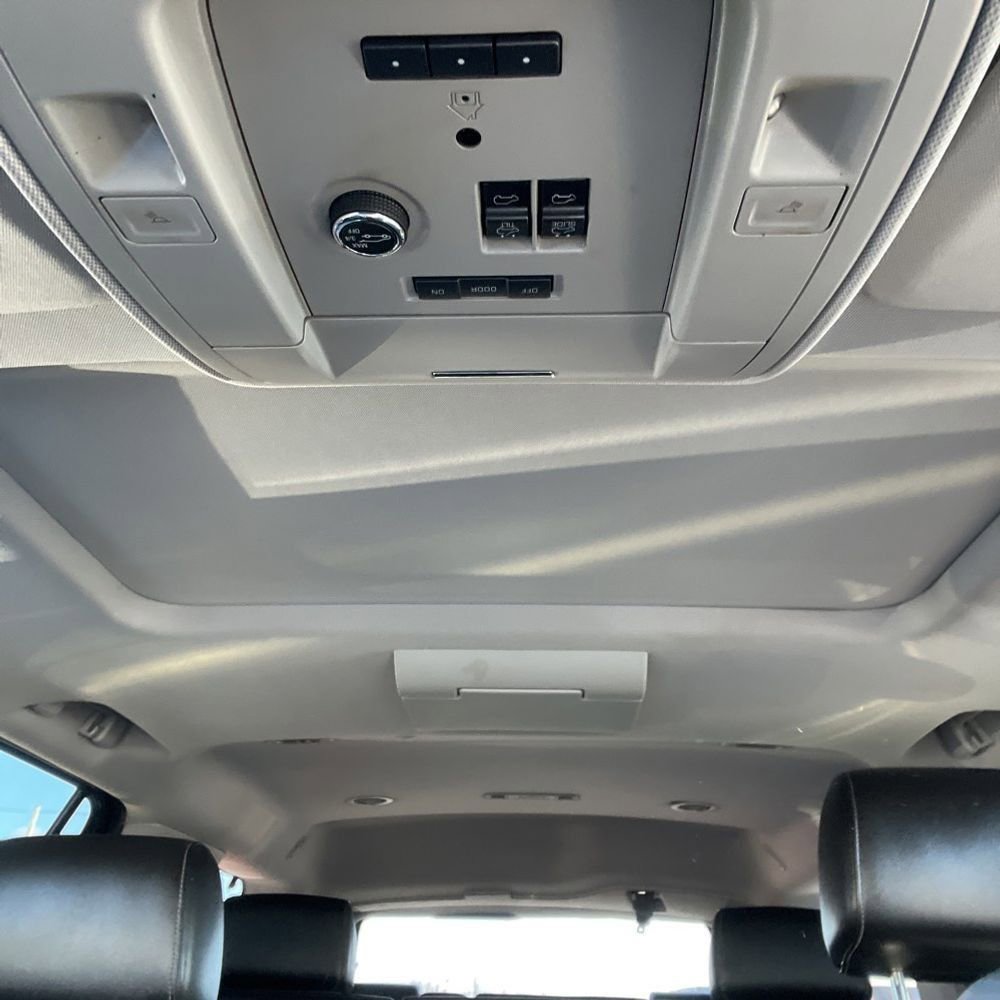 Used 2015 GMC Yukon SLT w/ Open Road Package image 13