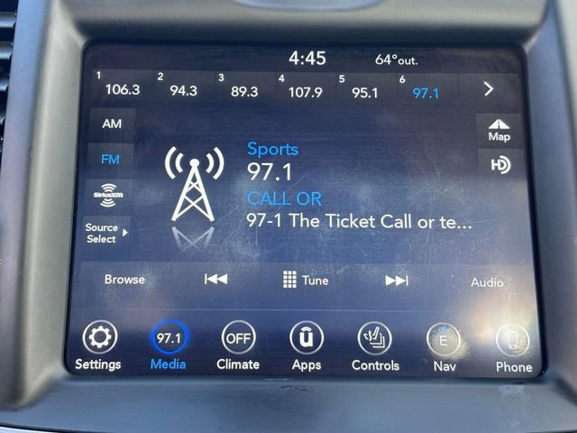 Used 2019 Chrysler 300 Touring L w/ Quick Order Package 22F image 21