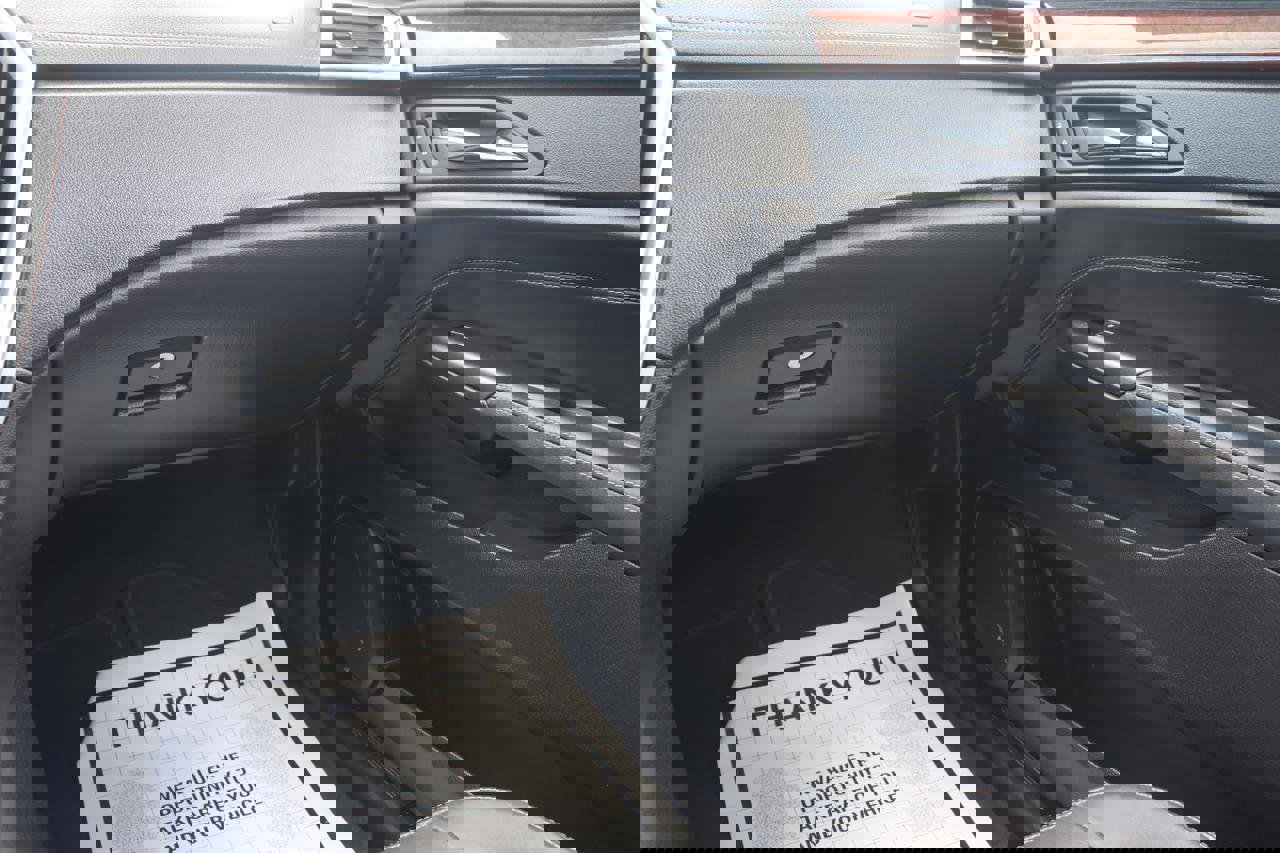 Used 2014 Cadillac SRX Performance w/ Driver Awareness Package image 28