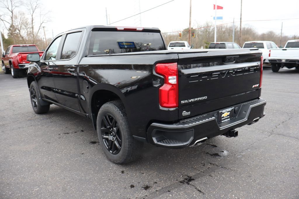 Used 2023 Chevrolet Silverado 1500 RST w/ Z71 Off-Road Package image 3