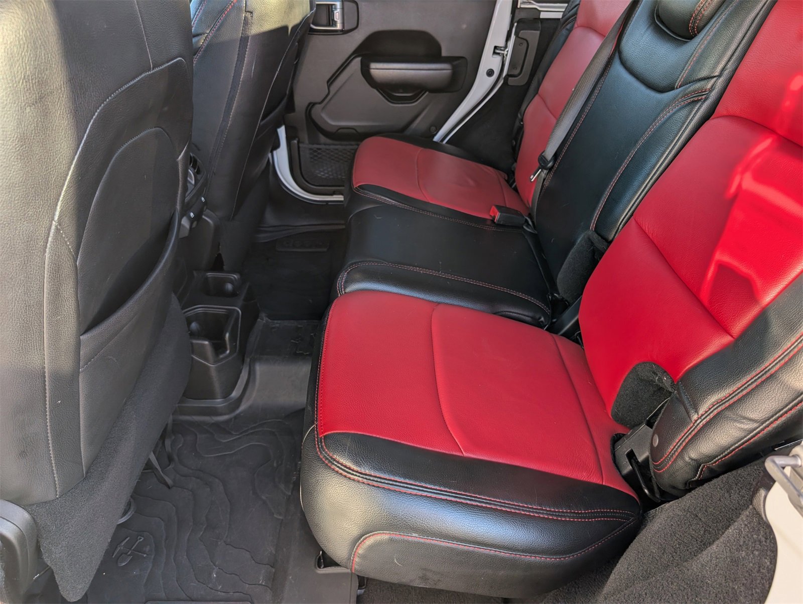 Used 2019 Jeep Wrangler Unlimited Sport S image 26