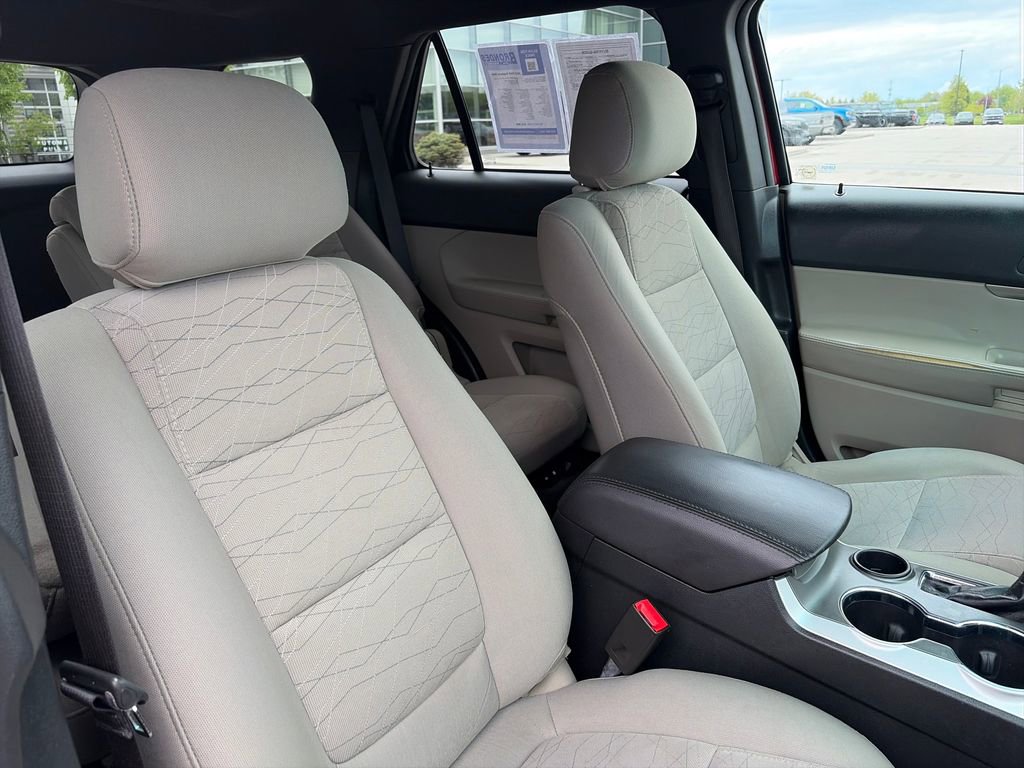 Used 2015 Ford Explorer FWD image 12