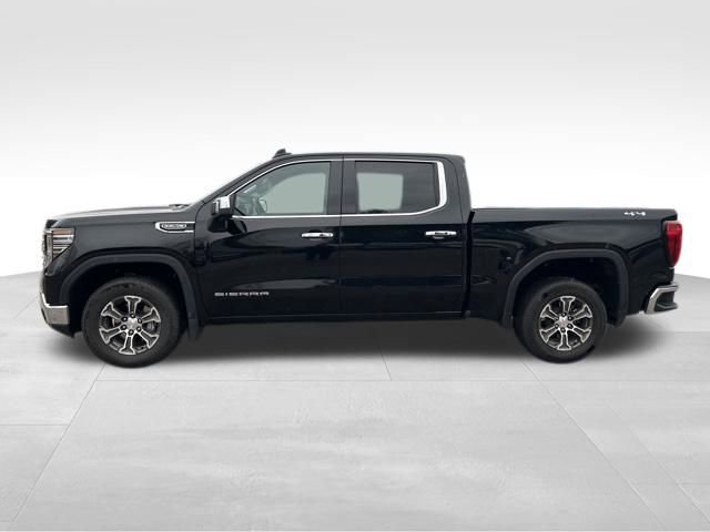 Used 2025 GMC Sierra 1500 SLT image 4