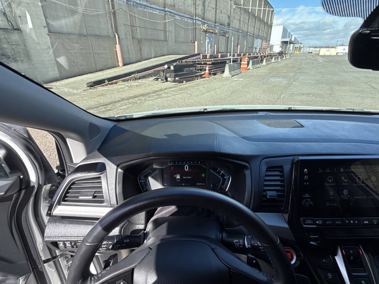 Used 2023 Honda Odyssey Touring image 34