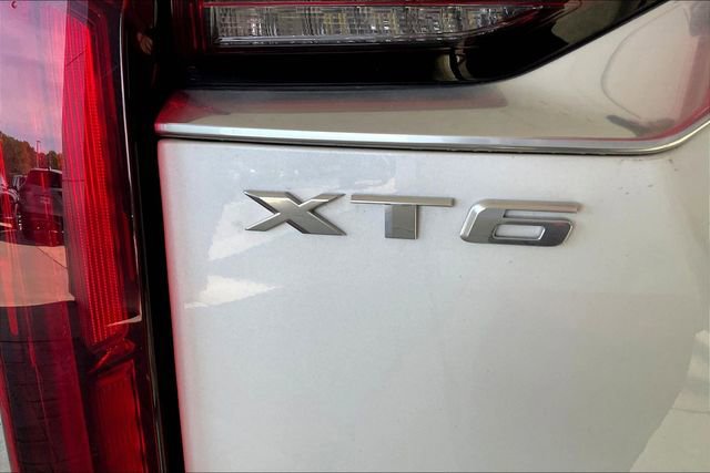 Used 2024 Cadillac XT6 Premium Luxury w/ Technology Package image 24