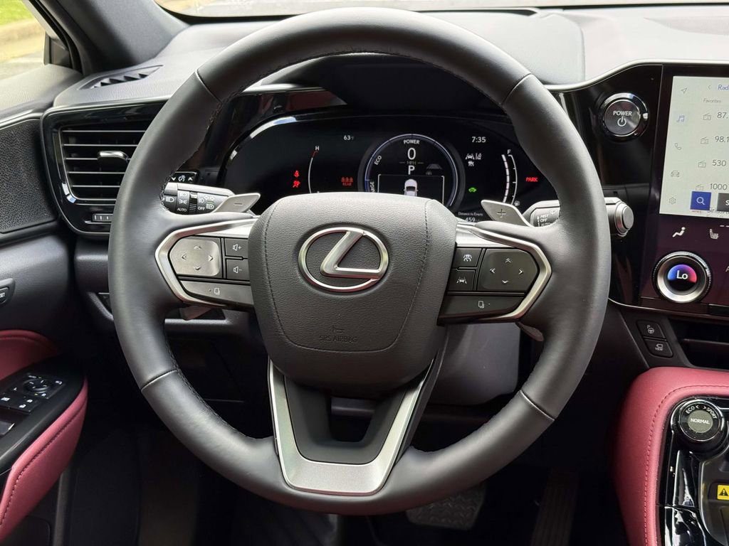 Used 2024 Lexus NX 350h AWD w/ Vision Package image 9