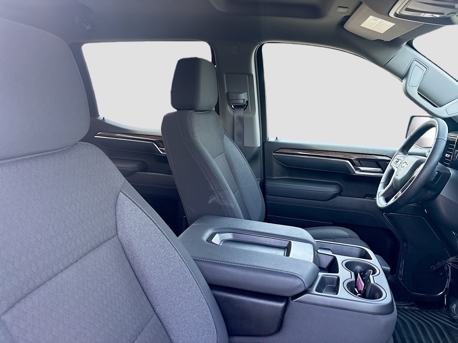 Used 2026 Chevrolet Silverado 1500 LT AWD/4WD image 28