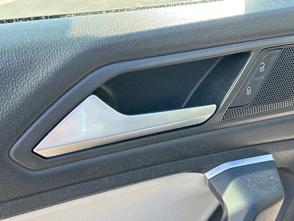 Used 2020 Volkswagen Tiguan SEL image 20