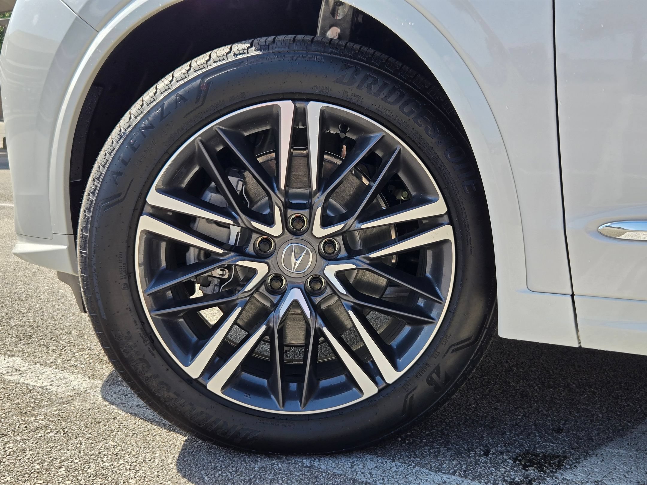 New 2026 Acura MDX w/ Advance Package AWD/4WD image 26