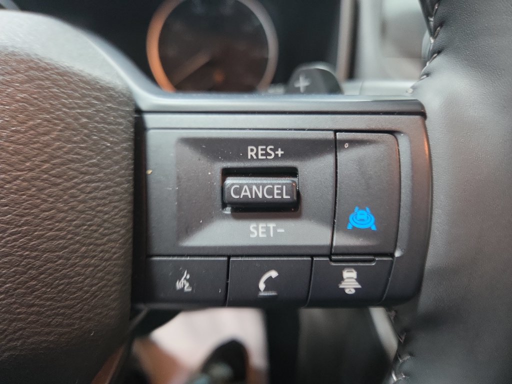 Used 2026 Nissan Rogue SV AWD/4WD image 34