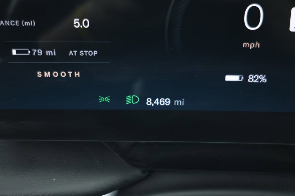 Used 2023 Lucid Air Touring image 14