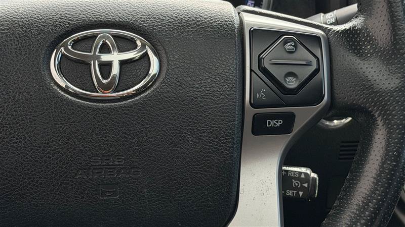 Used 2017 Toyota 4Runner Limited AWD/4WD image 31